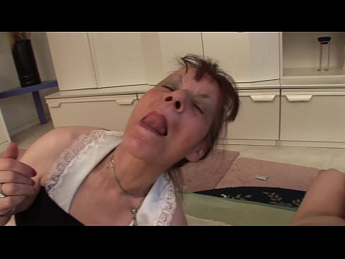 ❤️ Две баби и един дядо правят тройка ❌ Порн видео в bg.zoomporno.ru ❌️❤